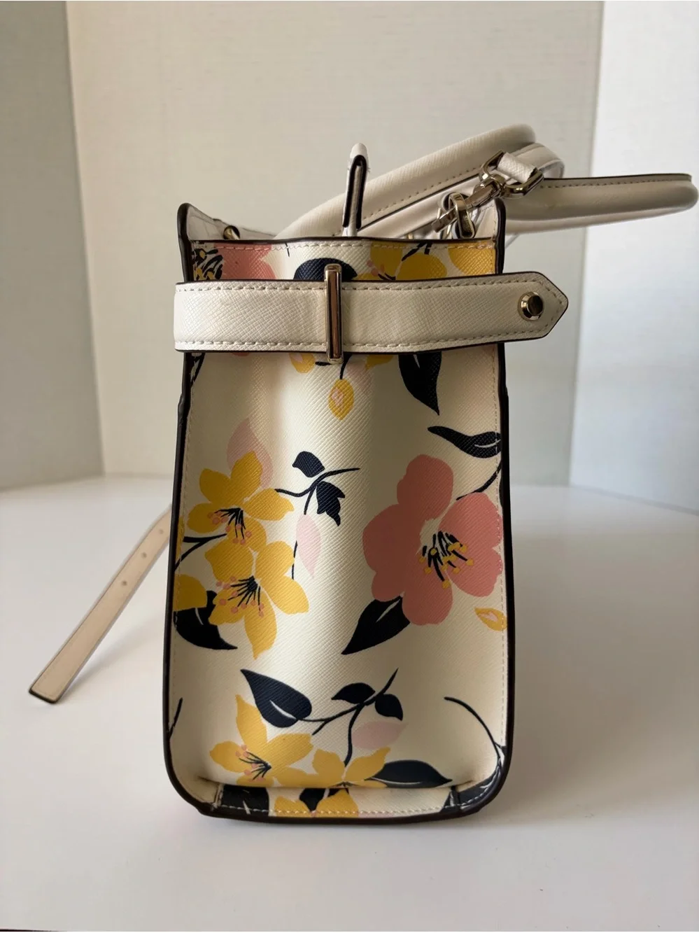 Kate‎ Spade New York Staci Lily Blooms Medium Satchel